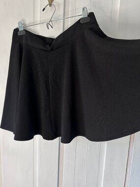 Black Skater Skirt